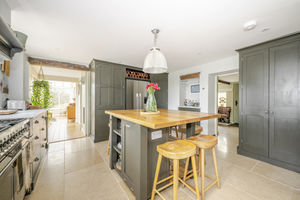 Photo 21- click for photo gallery